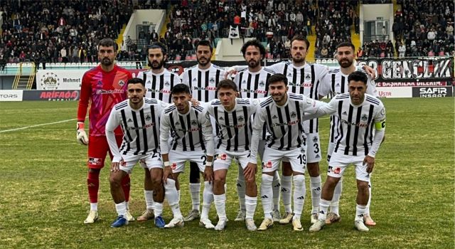 İlk Yarıda Deplasmanda Gol Yok