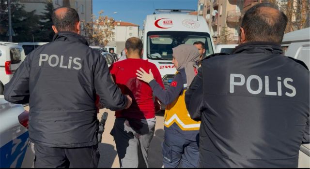 İmam, Tartıştığı Adamı Bıçakladı