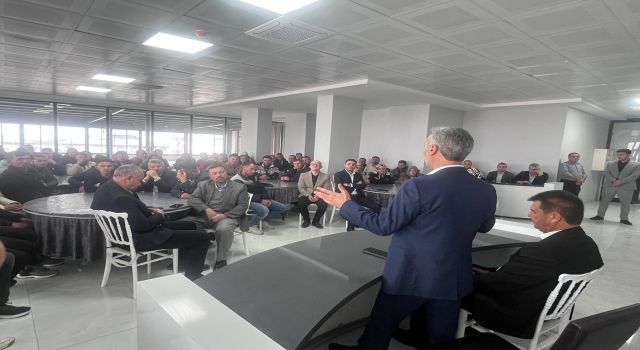 BAŞKAN ZAVLAK, BELEDİYE PERSONELİ İLE BAYRAMLAŞTI