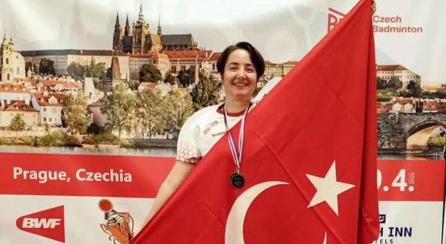 Aksaraylı milli sporcudan Prag’da çifte madalya!