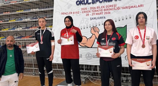 Aksaraylı sporcu, bilek güreşinde Türkiye derecesi kazandı