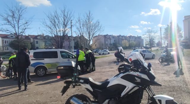 Ehliyetsiz sürücüye polisten kaçmak pahalıya patladı: 329 bin TL ceza!