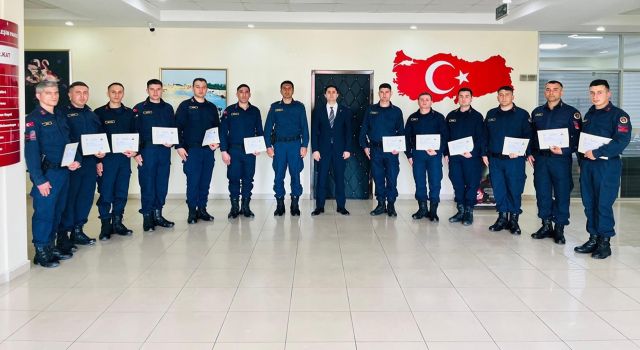 Eskil'de jandarma personelinin başarısı ödüllendirildi
