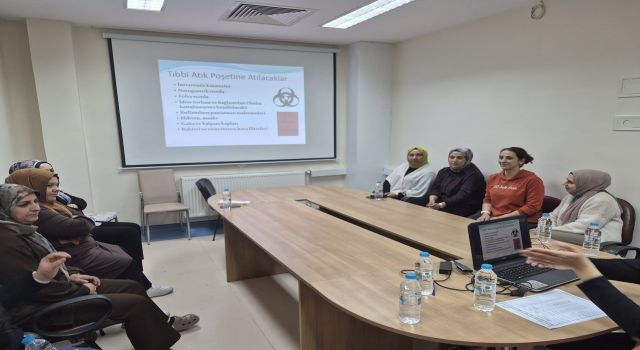 GÜLAĞAÇ'TA SAĞLIKÇILARA HİJYEN EĞİTİMİ VERİLDİ