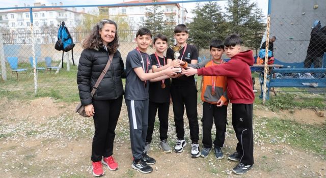 Minikler ve küçükler spor tırmanışı birincileri belli oldu