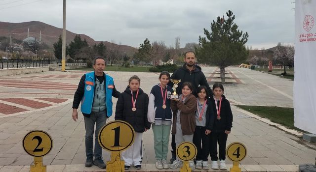 Oryantiring heyecanı sona erdi: Şampiyon okullar belli oldu