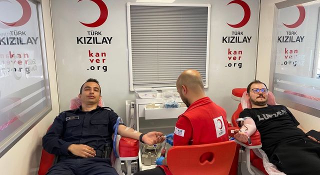 Ağaçören halkı kan bağışı kampanyasında tek yürek