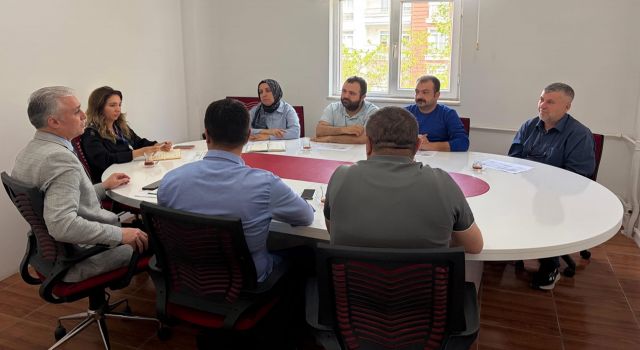 Aile ve Sosyal Hizmetler İl Müdürlüğü'nde değerlendirme toplantısı