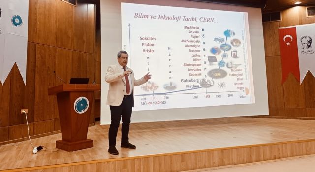 ASÜ'lü Prof. Dr. Yılmaz Niğde'de gençlerle buluştu  