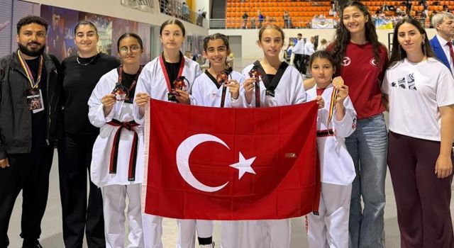 Aksaray’ın sporcuları Moldova’dan madalyalarla döndü