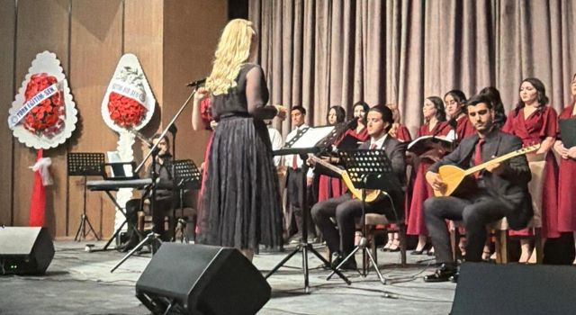 Liseli yetenekler kulakların pasını sildi
