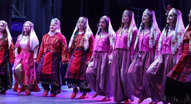 Sanat ve kültürün buluştuğu gece büyük beğeni topladı