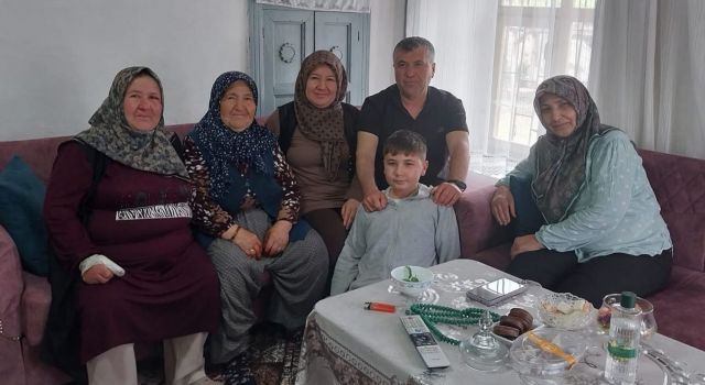 Sevgiyle kurulan bir yuva hayattaki en büyük zenginliktir