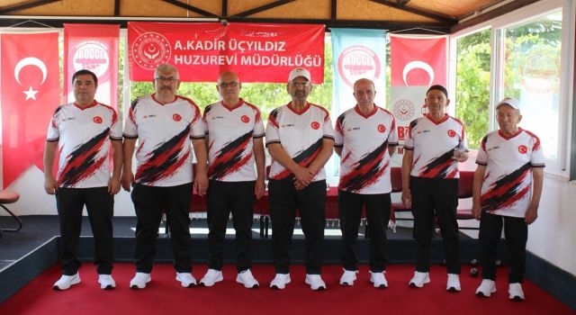 Aksaraylı yetişkin gençlerden boccede 12-0'lık farklı galibiyet