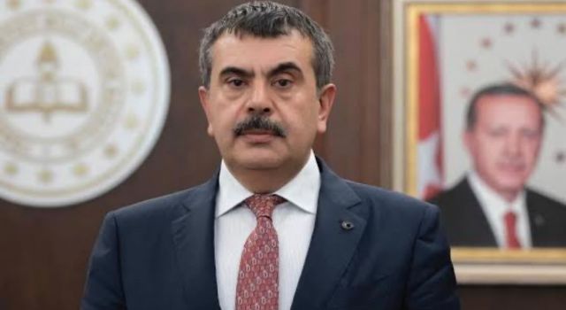 Bakan Tekin açıkladı: Okullara taşeron modeli