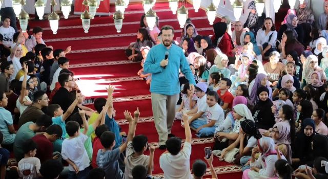 Sertaç Abi Aksaray’da gençlerle buluştu