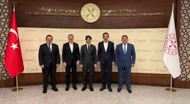 AK Parti Aksaray heyetinden Ankara’da yoğun temas