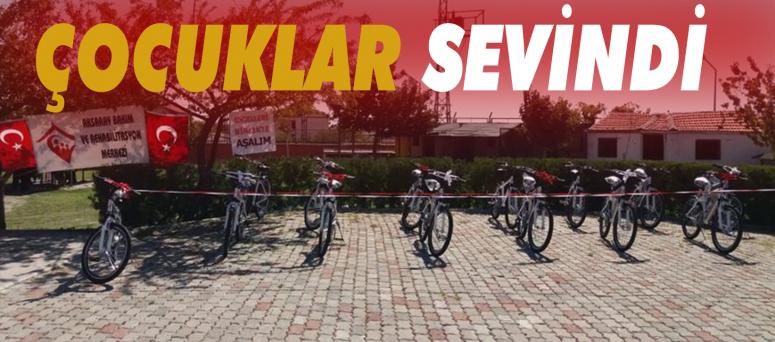 Çocuklar Sevindi