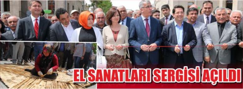 El Sanatları Sergisi Açıldı 