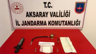 Jandarma Zehir Tacirlerine Geçit Vermiyor