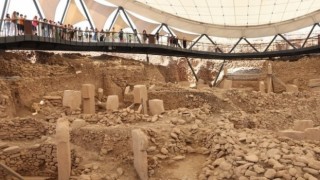 Göbeklitepe’den daha eski! Kazdıkça tarih fışkırıyor!