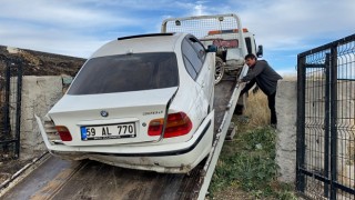 Kaza Yaptığı Otomobilden Burnu Bile Kanamadan Çıktı