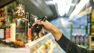 Binlerce Litre Kaçak İçki Ele Geçirildi