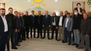 STK Başkanları İYİ Parti İl Başkanı Ağır’a Hayırlı Olsun Ziyareti Gerçekleştirdi