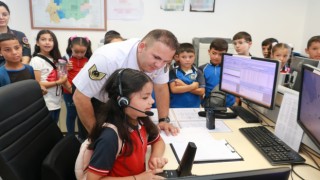 Çocuklar Kışlada Jandarmayı Tanıdı