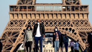 Fransa’da Maske Zorunluluğu Geri Geliyor