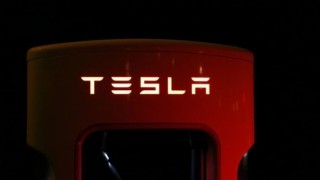 Tesla'nın Geliri İkinci Çeyrekte Yüzde 42 Arttı