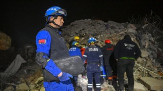 Tacikistan Sınırında 7,2 Büyüklüğünde Deprem