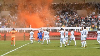 Aksaray’ın Hayalleriyle Değil Futbol Oynayın