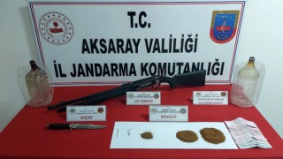 Jandarma'dan Arazide Uyuşturucu Alışverişine Suçüstü: 5 Gözaltı