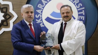 ASÜ'de Prof. Dr. Arıbaş Görevine Başladı