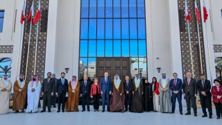 “Bahreyn Dostluk Grubu, İş Birliğini Güçlendirmek İçin Temaslarına Devam Ediyor”