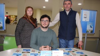 Aksaraylı Genç Yazar Emre Ece, İkinci Kitabı Fikriyat'ı Çıkardı