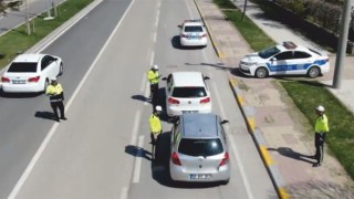 Bayramda Polis Ekipleri Tam Kadro Sahada