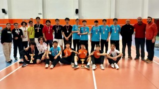 Badmintonda şampiyon okullar belli oldu