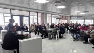 Başkan Zavlak, belediye personeli ile bayramlaştı