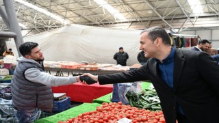 PAZARDA VATANDAŞ DERDİNİ ANLATTI, MİLLETVEKİLİ YALDIR DİNLEDİ