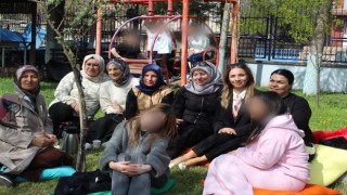 Aile ve Sosyal Hizmetler Müdürlüğü 23 Nisan'ı çocuklarla kutladı