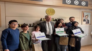 Bağımlılıkla mücadele yarışmasında en iyiler seçildi