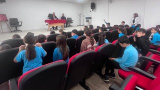 Başkan Zavlak, miniklere yerel yönetimi anlattı