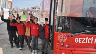 Gezici Kütüphane üç durakta okurlarını bekleyecek