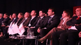 Milletvekili Yaldır, Doğaltaş ve Teknolojileri Fuarı’na katıldı