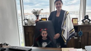 Minik Alya, 23 Nisan'da Komisyon Başkanı Oldu