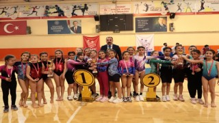 MİNİK SPORCULAR AKSARAY’DA ZİRVE İÇİN YARIŞTI