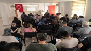 Şiddete karşı önleyici sosyal hizmet anlayışı ele alındı