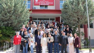 Aksaray'da genç çiftlere aile hayatı rehberliği